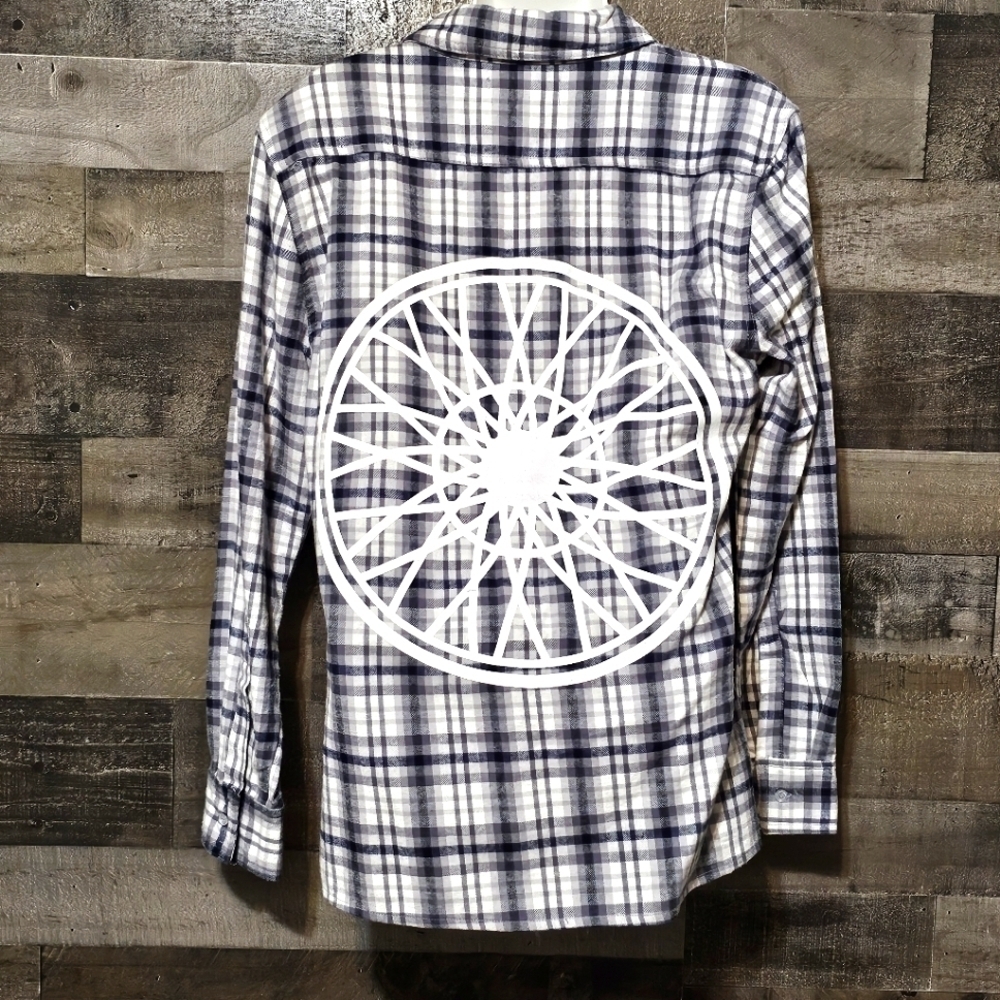 New SOULCYCLE Button Down L/S Plaid Gray White Wheel Flannel Shirt | Xs